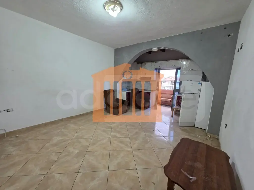 Apartament 1+4 dhoma 231 m²