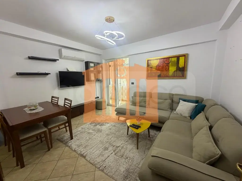 Apartament 1+2 dhoma 75 m² 5 kati