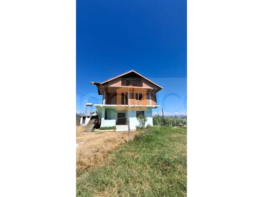 Vilë 278 m² 1 kati