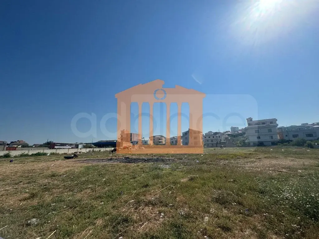 Parcela toke 1607 m²