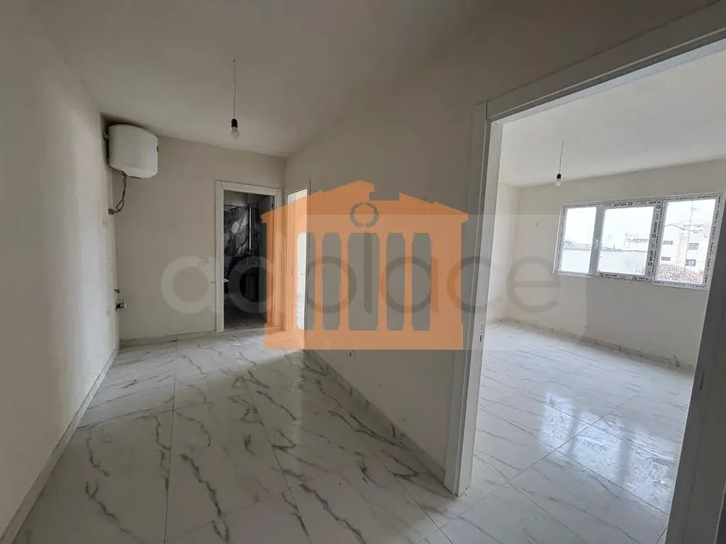 Apartament 1+2 dhoma 87 m² 1 kati