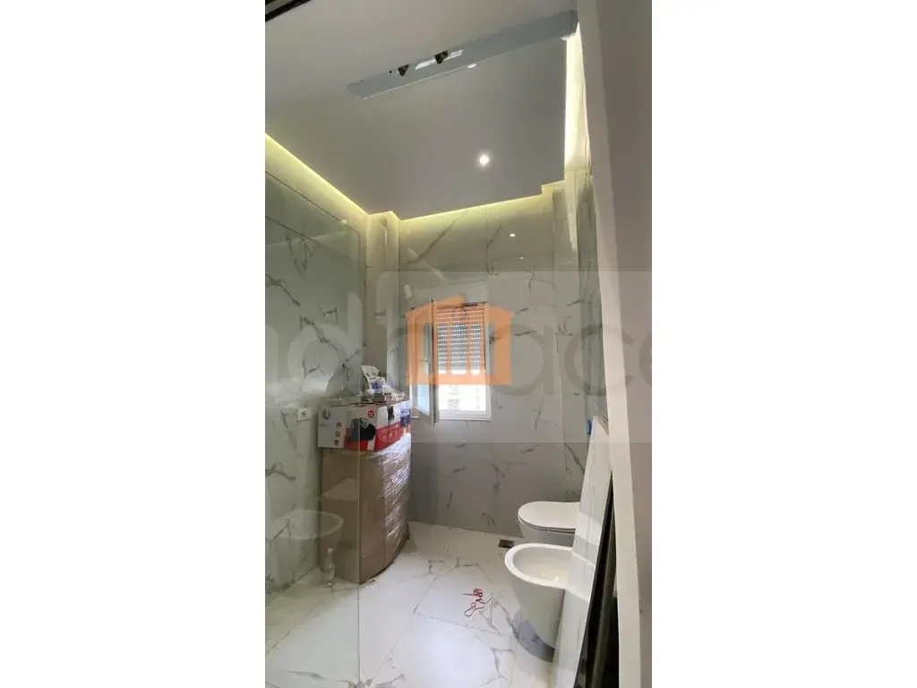 Apartament 1+1 dhoma 58 m² 6 kati