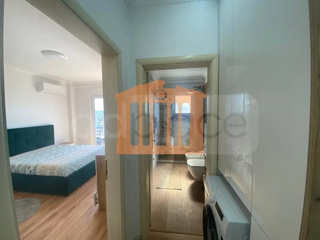 Apartament 1+2 dhoma 78 m² 9 kati