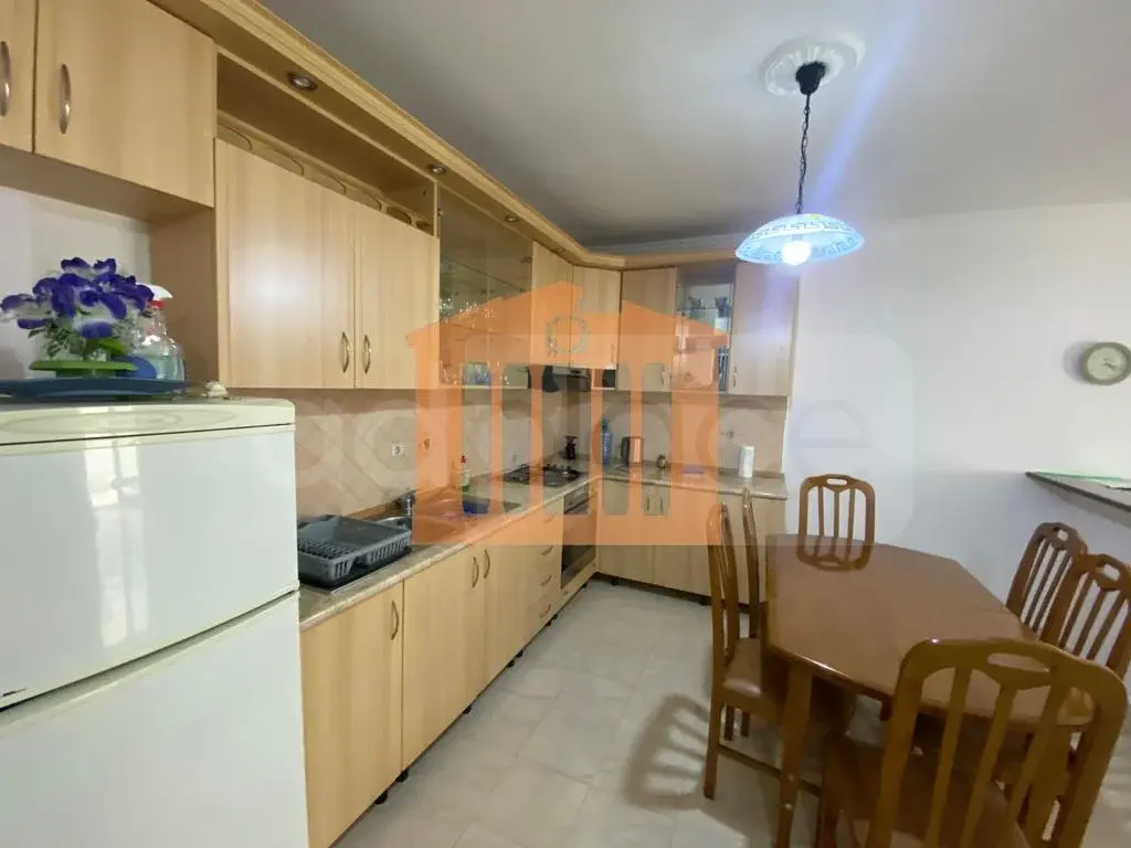 Apartament 1+1 dhoma 70 m² 5 kati