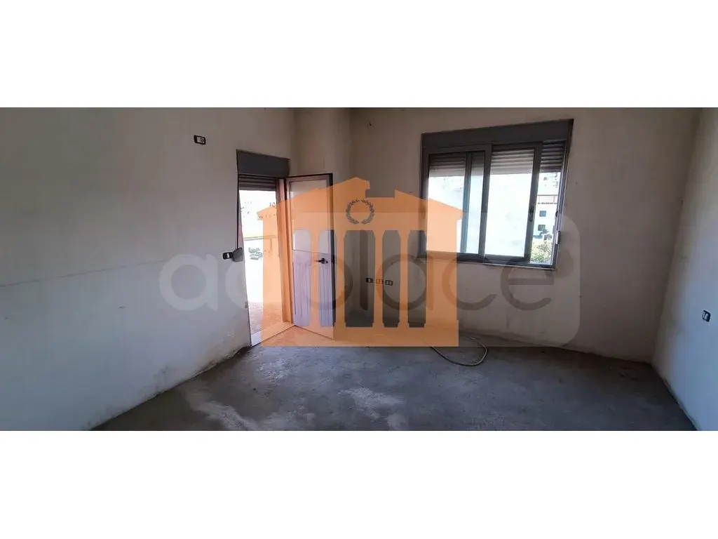 Apartament 1+1 dhoma 65 m² 3 kati