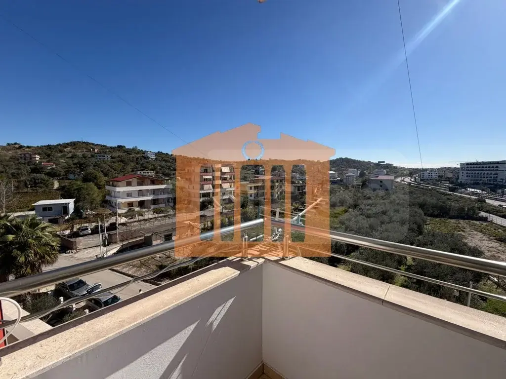 Apartament 1+1 dhoma 4 kati