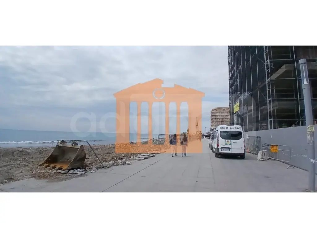 Apartament 1+2 dhoma 100 m² 4 kati