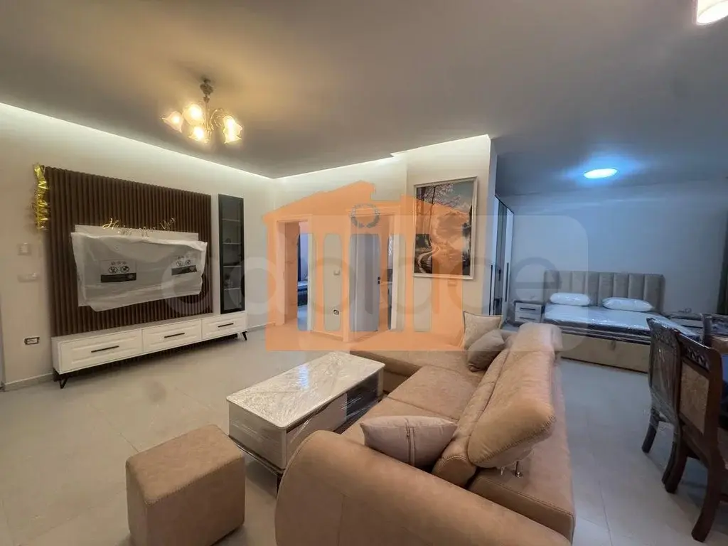 Apartament 1+2 dhoma 130 m² 1 kati