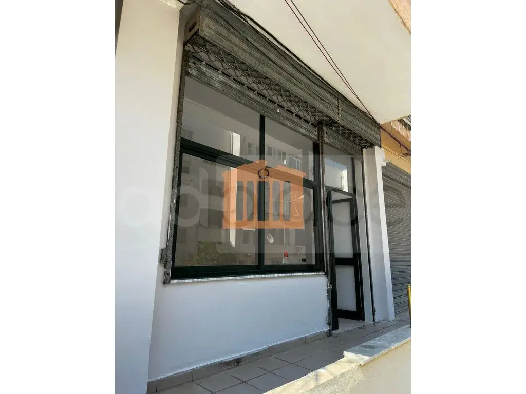 Pasuri të patundshme komerciale 21 m² 1 kati