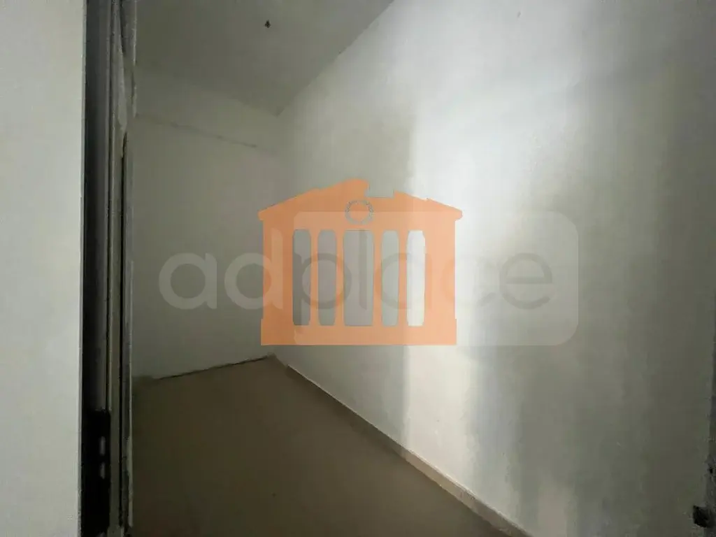 Pasuri të patundshme komerciale 80 m² 1 kati