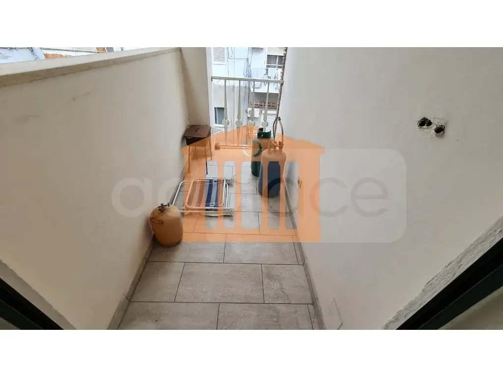 Apartament 1+3 dhoma 144 m² 4 kati