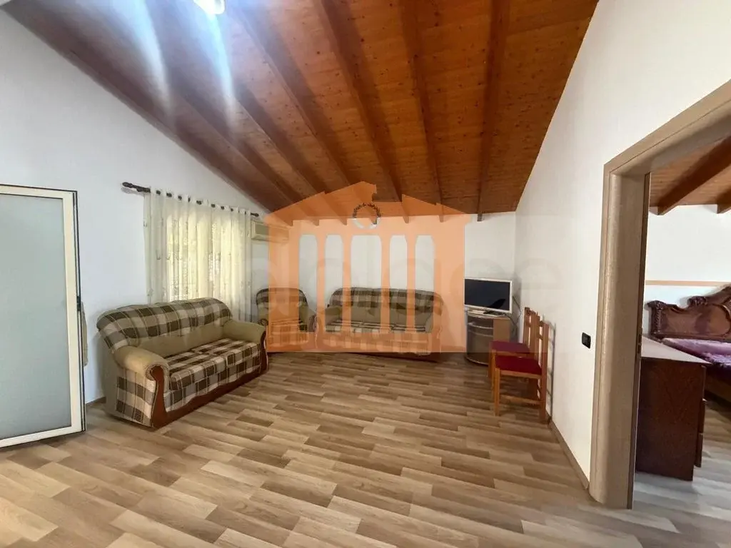 Apartament 1+2 dhoma 70 m² 3 kati