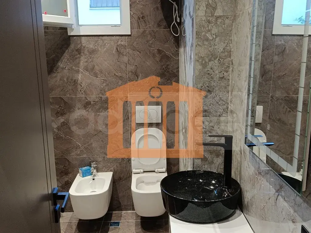 Apartament 1+2 dhoma 70 m² 2 kati
