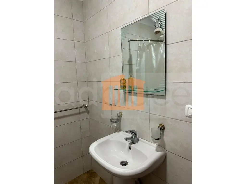 Apartament 1+2 dhoma 80 m² 2 kati