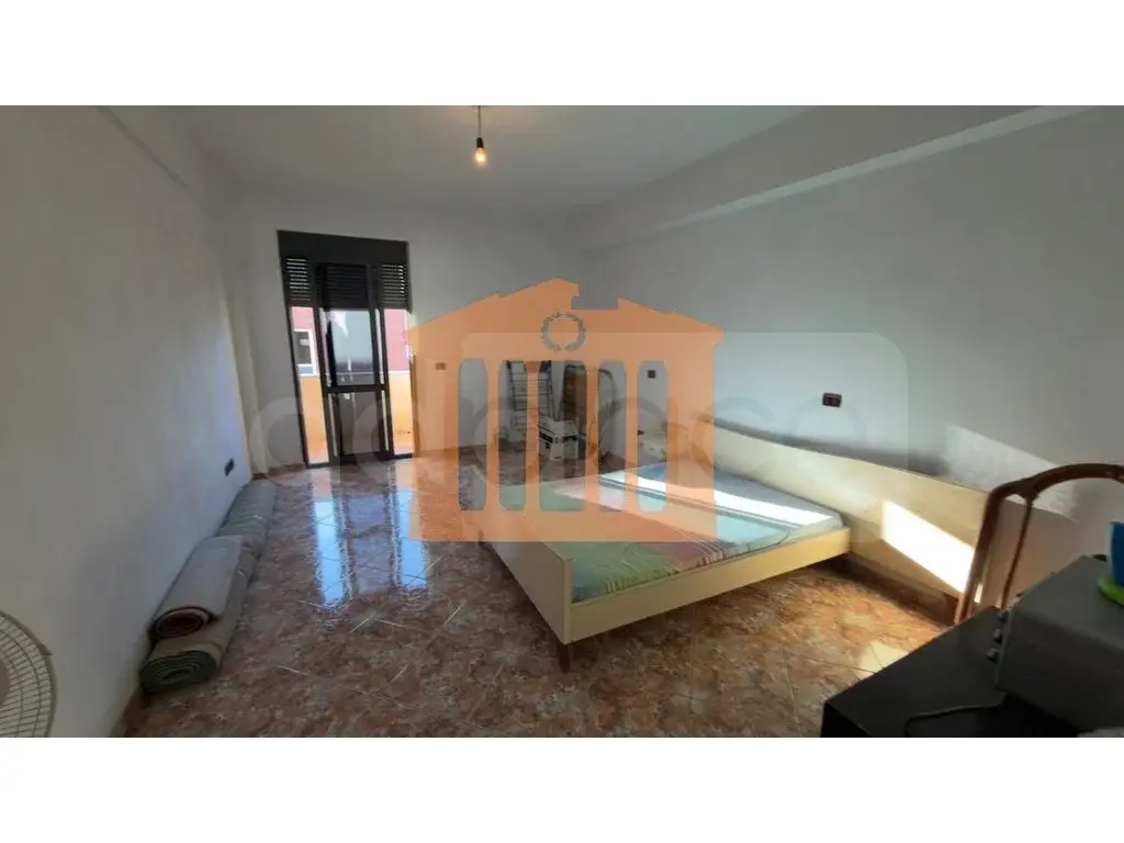 Apartament 1+3 dhoma 124 m² 5 kati