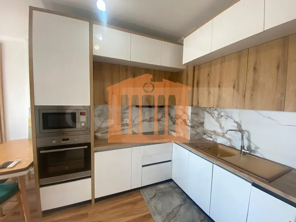Apartament 1+2 dhoma 78 m² 9 kati