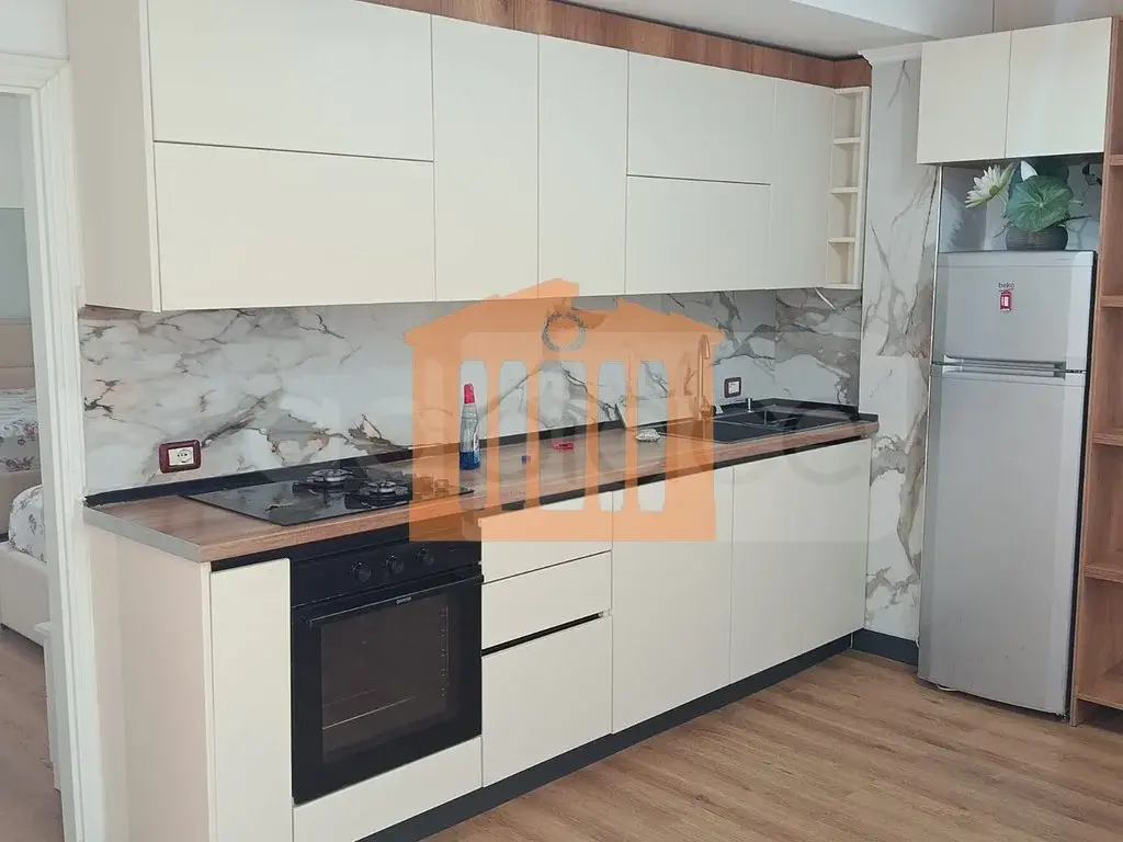 Apartament 1+1 dhoma 70 m²