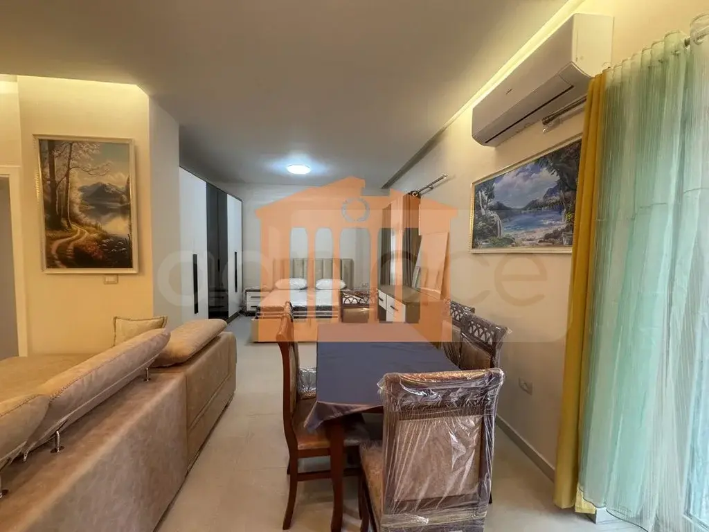 Apartament 1+2 dhoma 130 m² 1 kati
