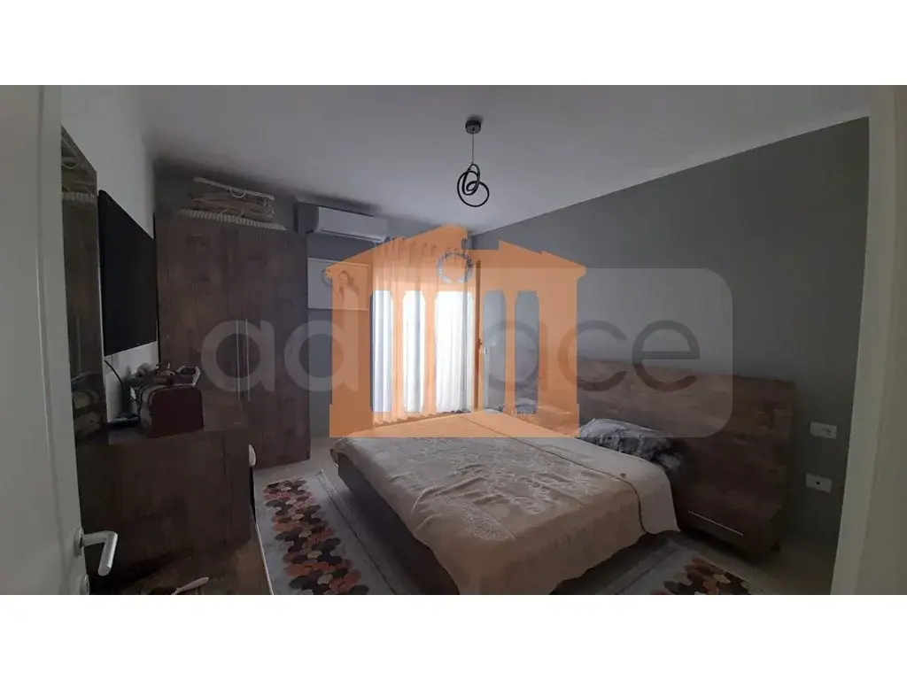 Apartament 1+2 dhoma 85 m² 4 kati