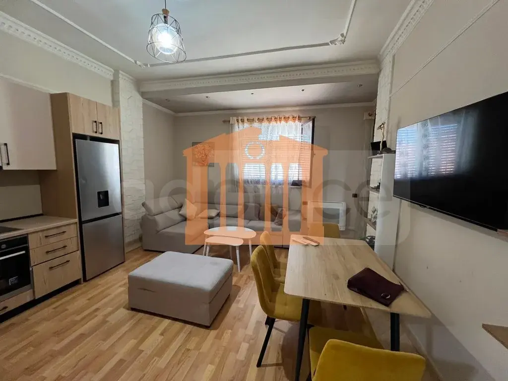 Apartament 1+2 dhoma 105 m² 8 kati
