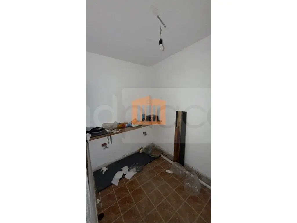 Pasuri të patundshme komerciale 150 m²