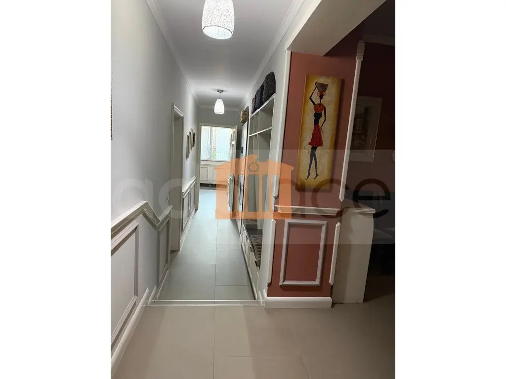 Apartament 1+3 dhoma 140 m²