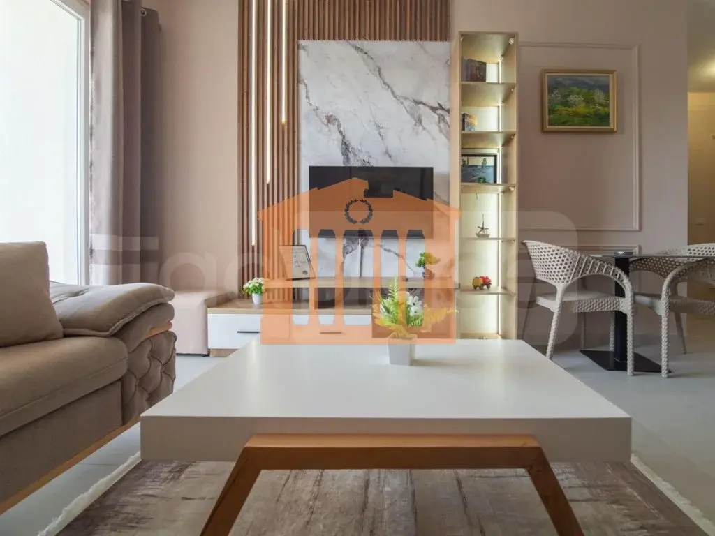 Apartament 1+1 dhoma 80 m² 4 kati
