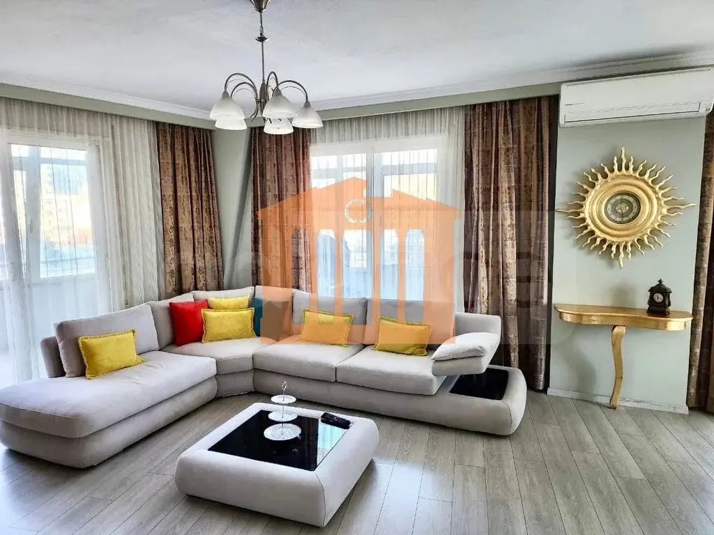 Apartament 1+2 dhoma 140 m² 2 kati