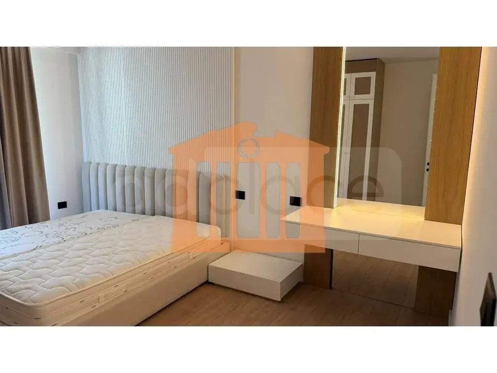 Apartment 1+2 rooms 98 m² 4 floor