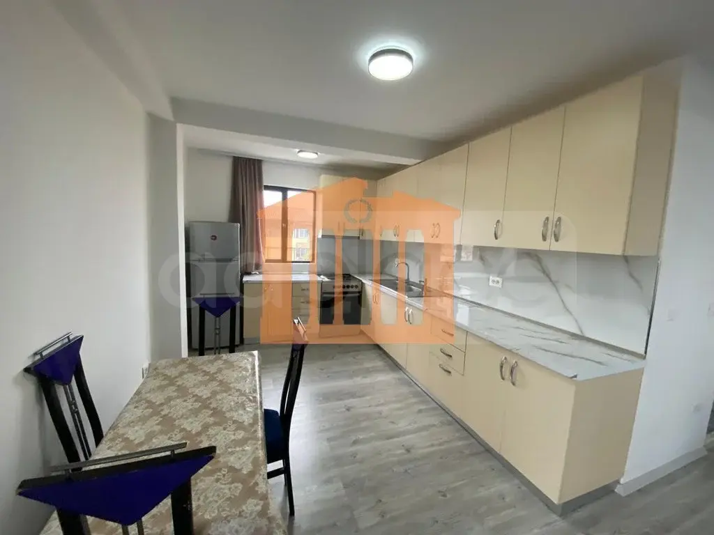 Apartament 1+2 dhoma 124 m² 2 kati