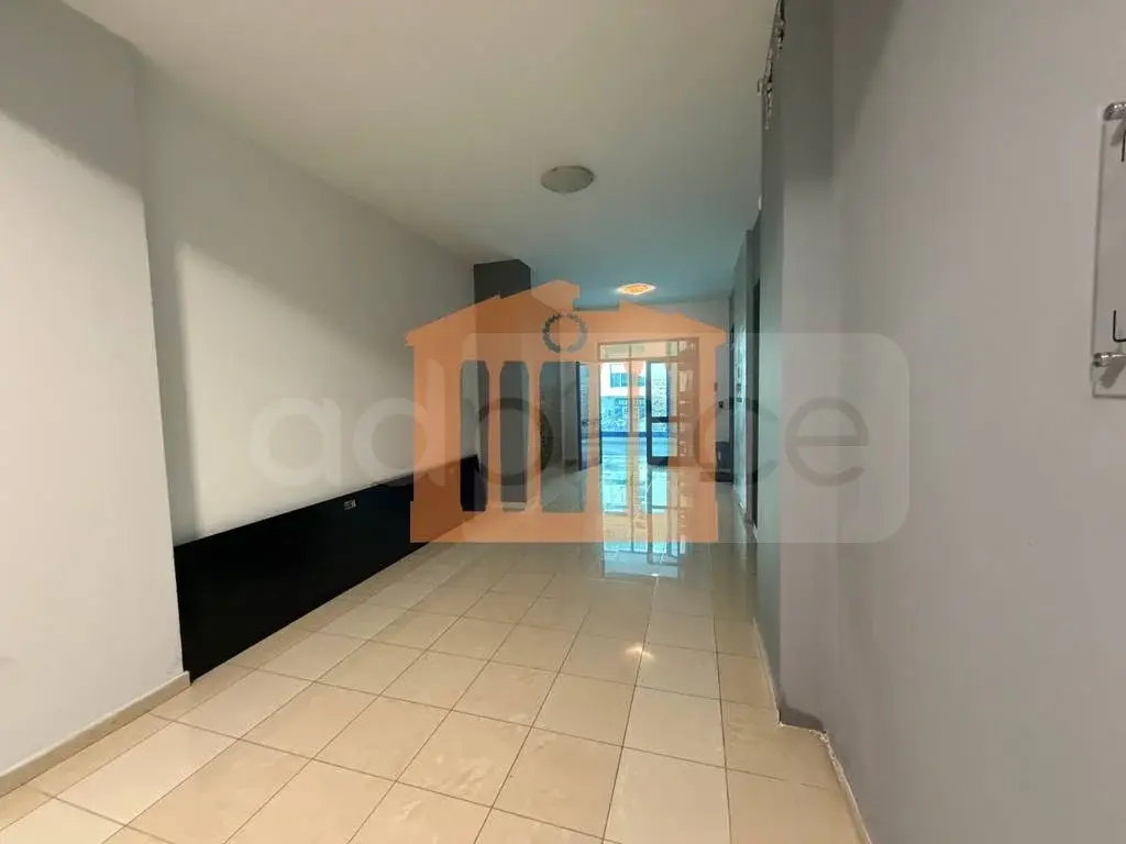 Pasuri të patundshme komerciale 40 m² 2 kati