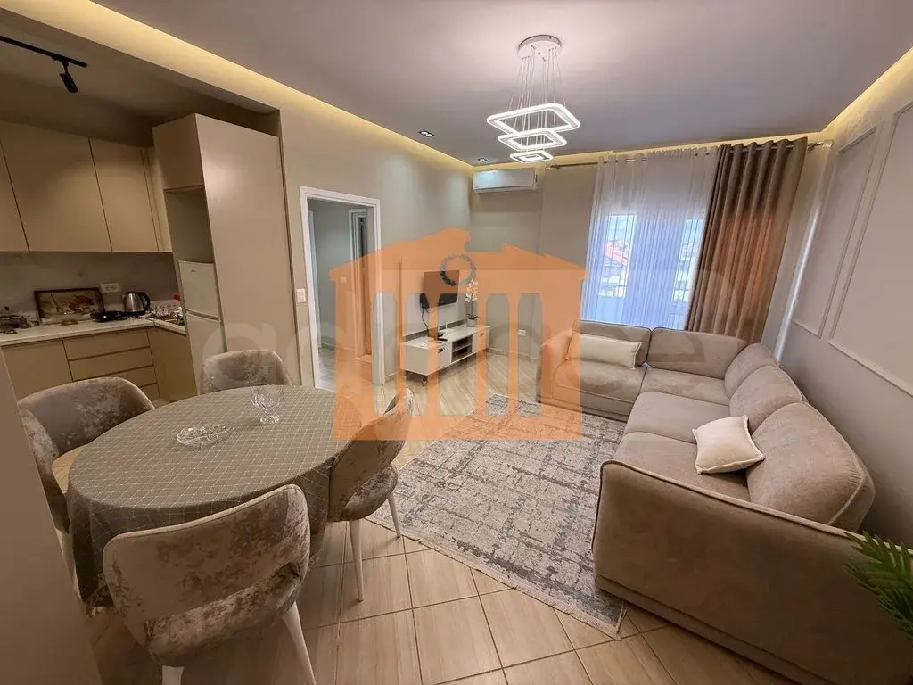Apartament 1+2 dhoma 100 m² 5 kati