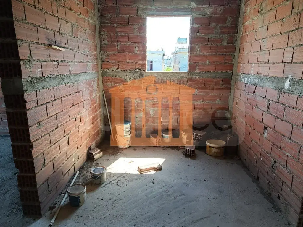 Vilë 220 m² 1 kati
