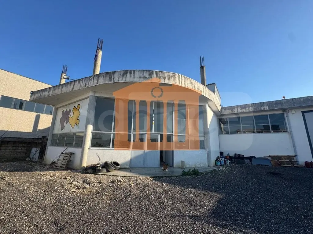 Pasuri të patundshme komerciale 350 m²