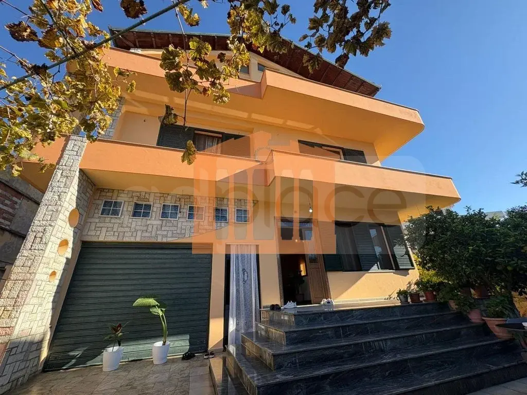 Vilë 502 m² 1 kati