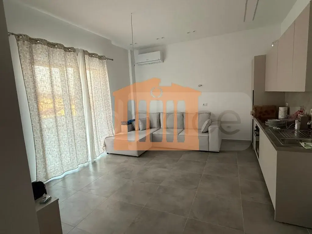Apartament 1+1 dhoma 50 m² 8 kati