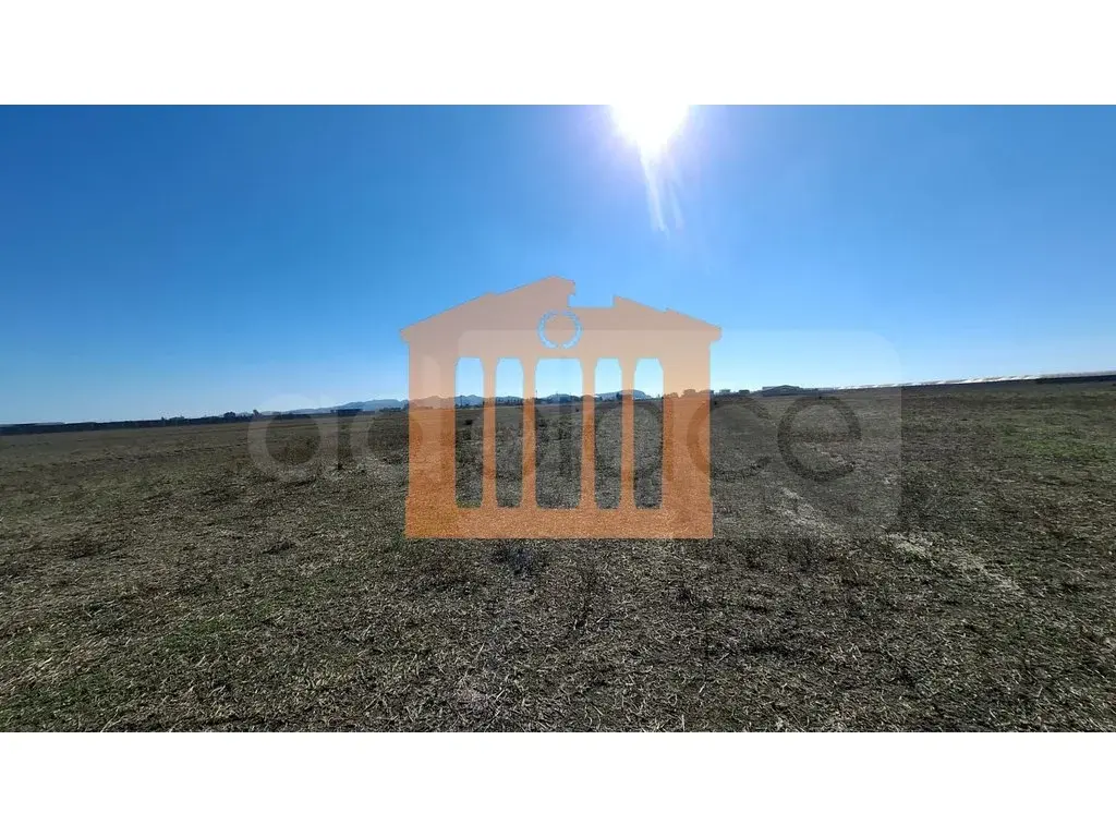 Parcela toke 5487 m²