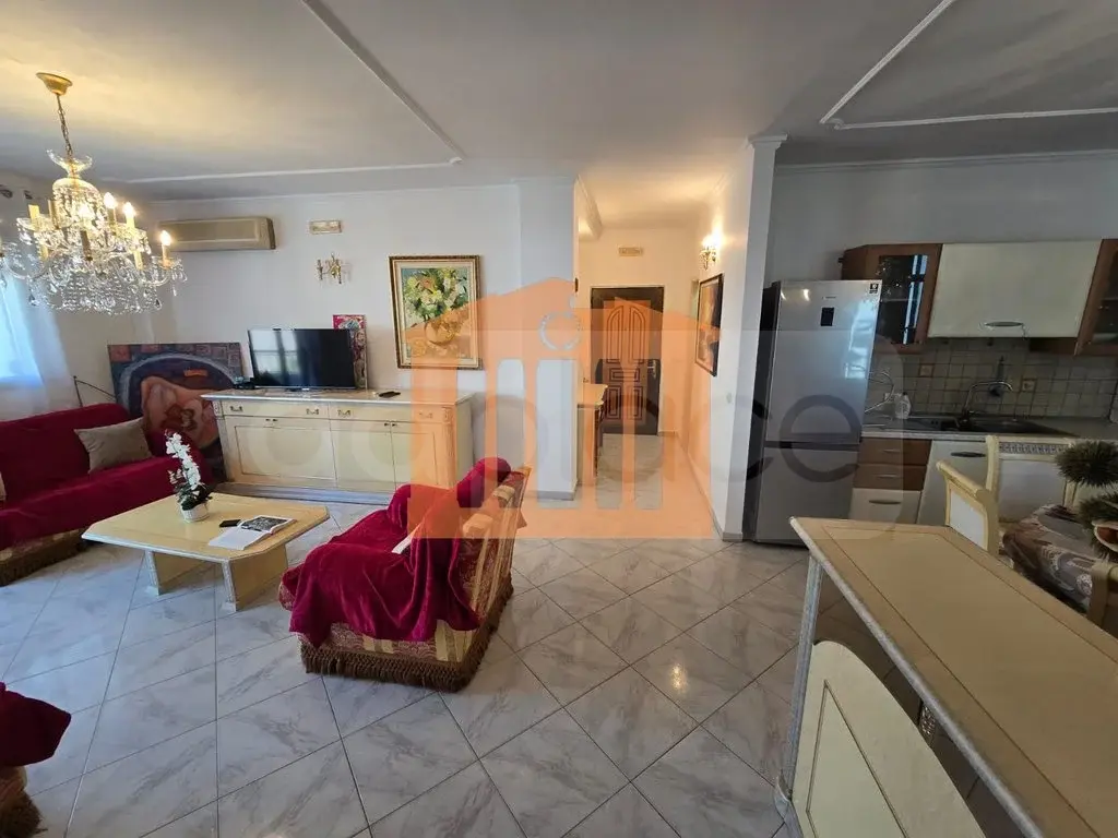 Apartament 1+2 dhoma 136 m² 5 kati