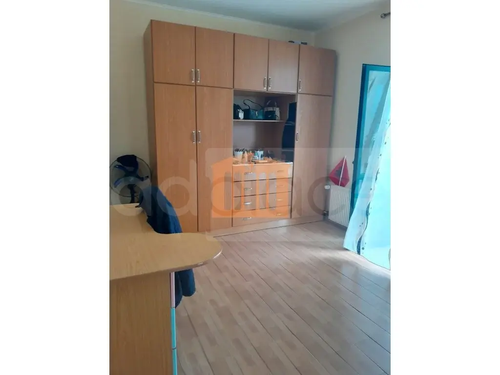 Apartament 1+3 dhoma 162 m² 3 kati
