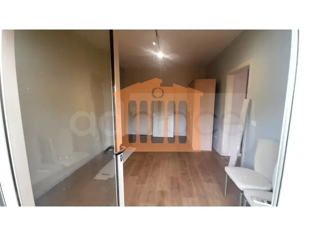 Pasuri të patundshme komerciale 92 m² 2 kati