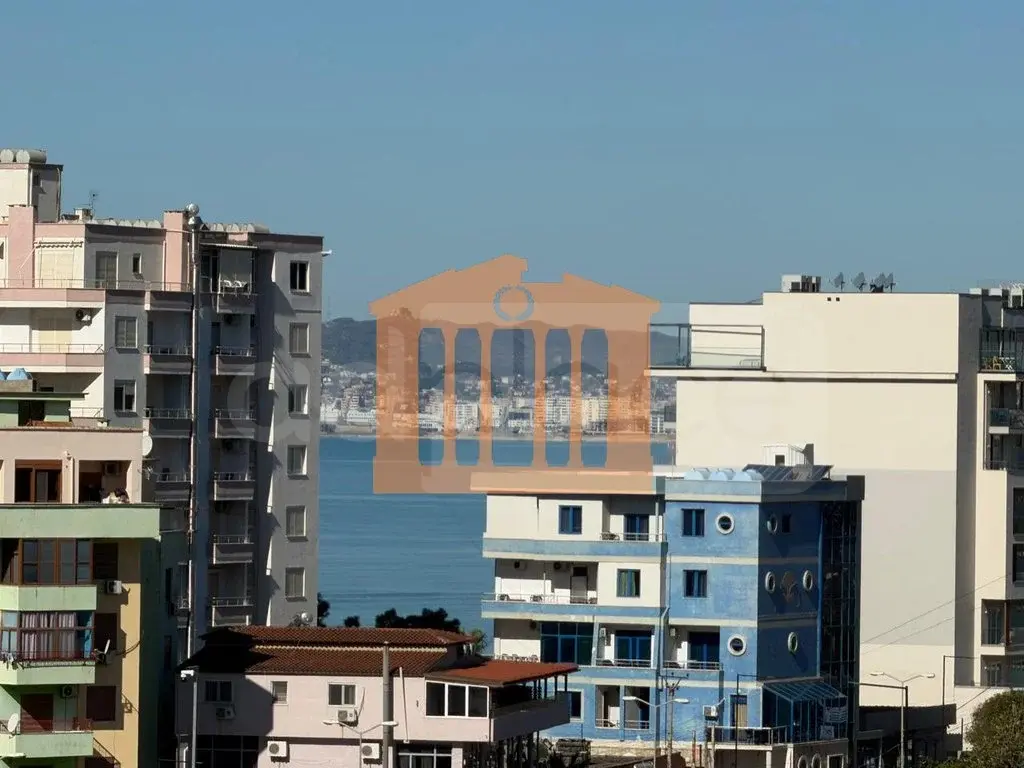 Pasuri të patundshme komerciale 1100 m² 5 kati