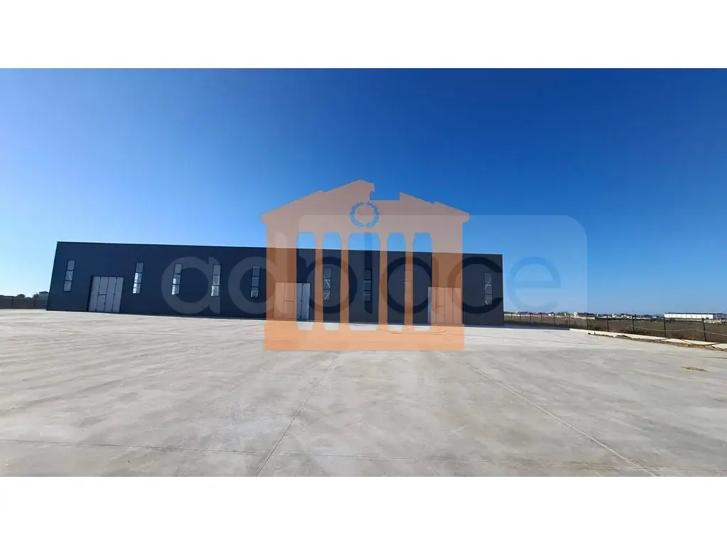 Pasuri të patundshme komerciale 5000 m²