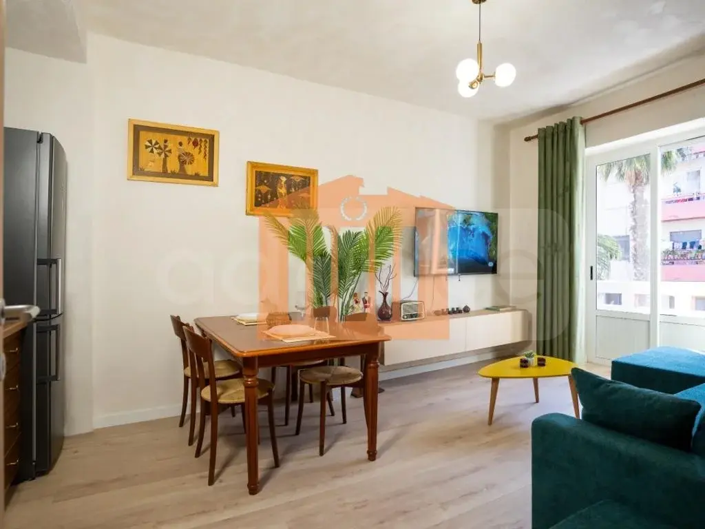 Apartament 1+2 dhoma 70 m² 2 kati