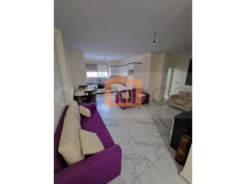 Apartament 1+2 dhoma 120 m² 2 kati