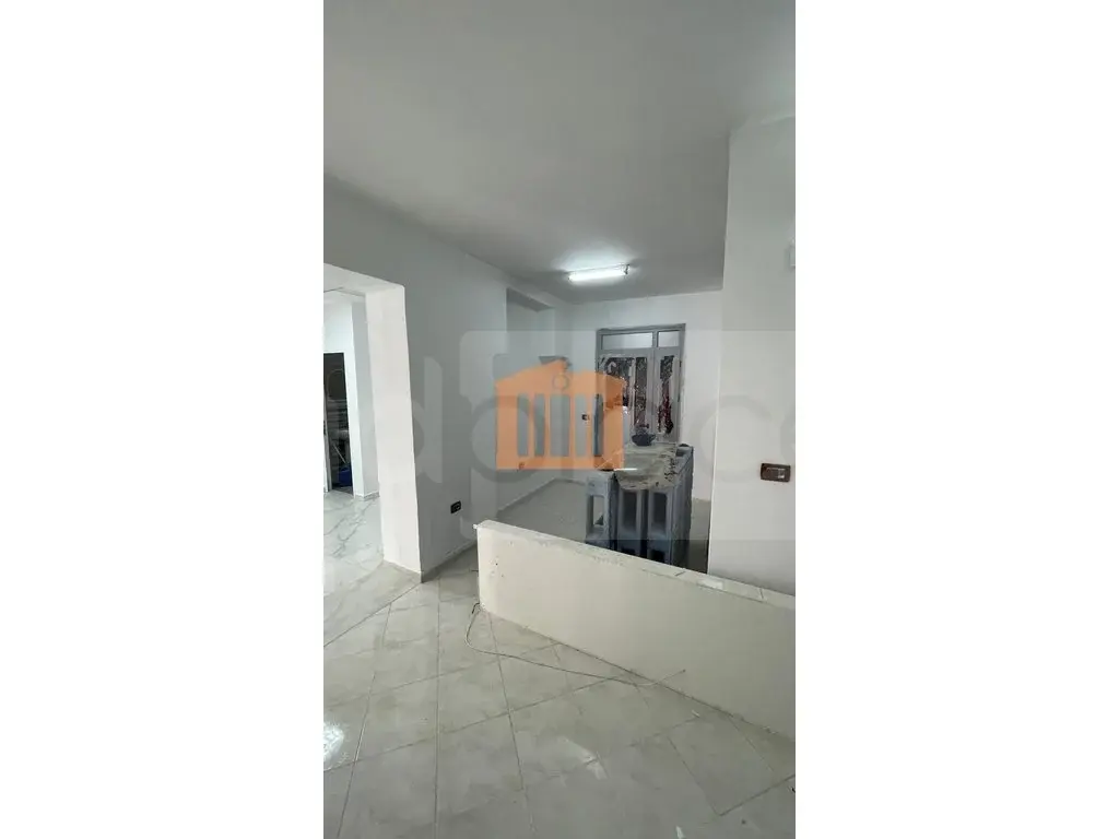 Pasuri të patundshme komerciale 70 m² 1 kati