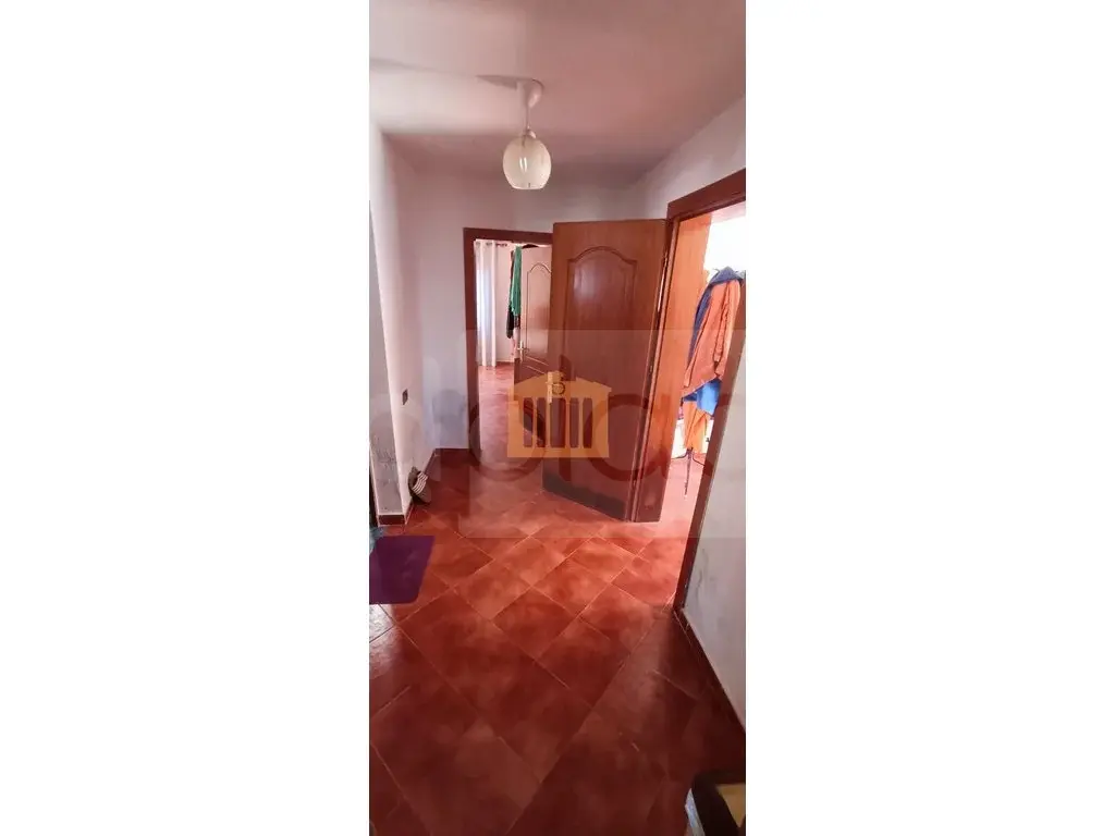 Vilë 360 m²