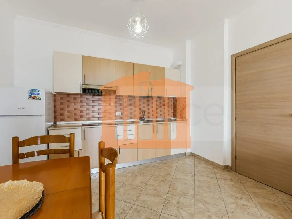 Apartament 1+1 dhoma 65 m² 3 kati