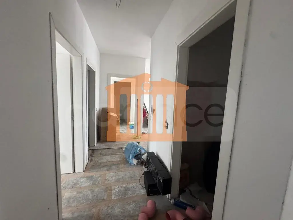 Apartament 1+3 dhoma 110 m² 6 kati