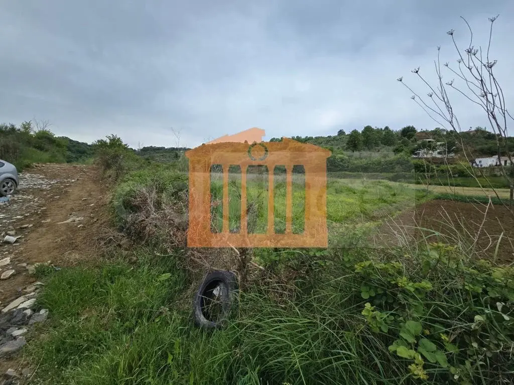 Land plot 1344 m²