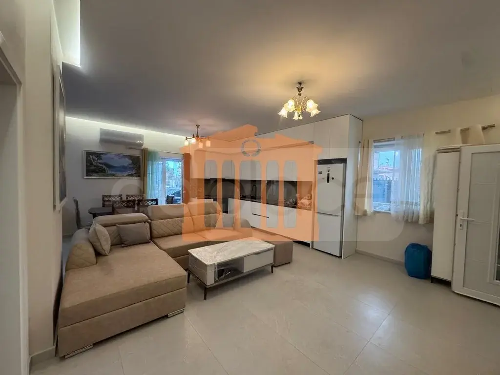Apartament 1+2 dhoma 130 m² 1 kati
